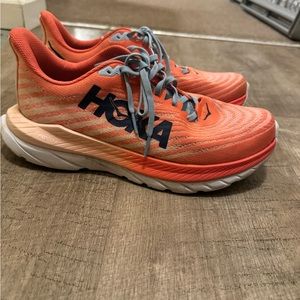 Hoka Mach 5